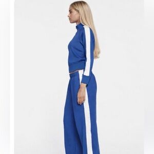 Skims Cobalt Blue And White Jacket Pants M